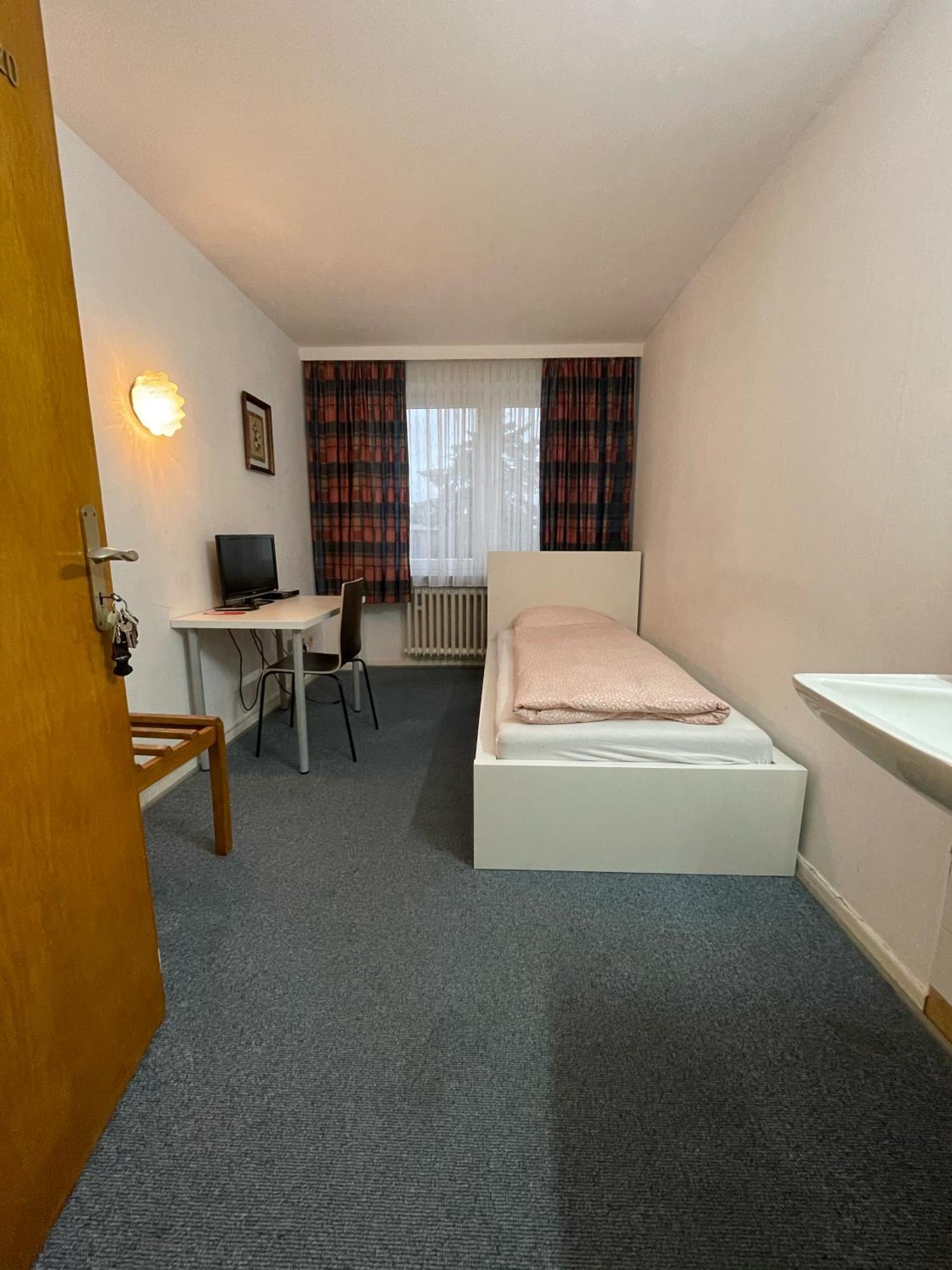 Haven Hotels - Hotel Am Stadion レバークーゼン 部屋 写真