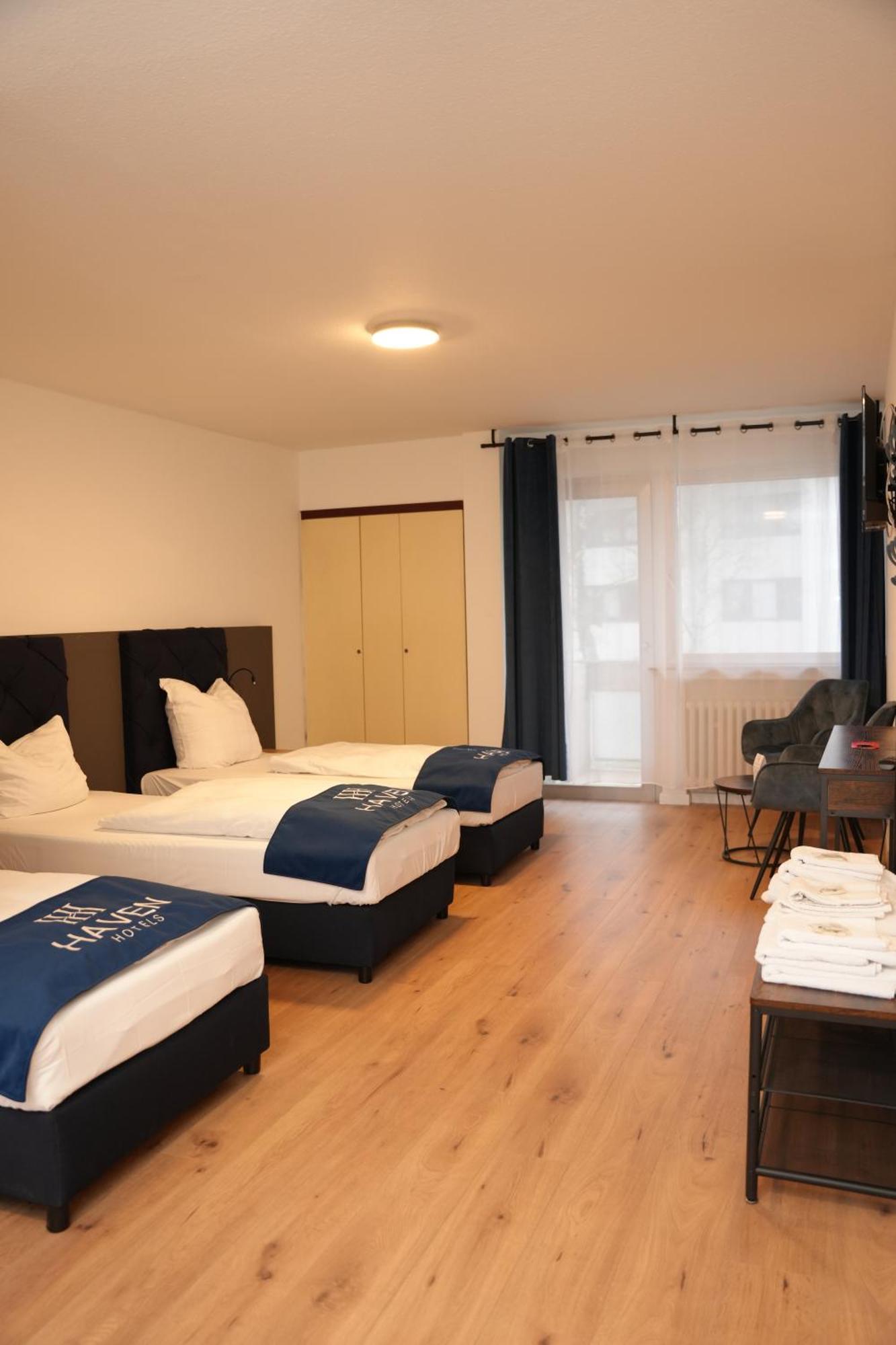 Haven Hotels - Hotel Am Stadion レバークーゼン エクステリア 写真