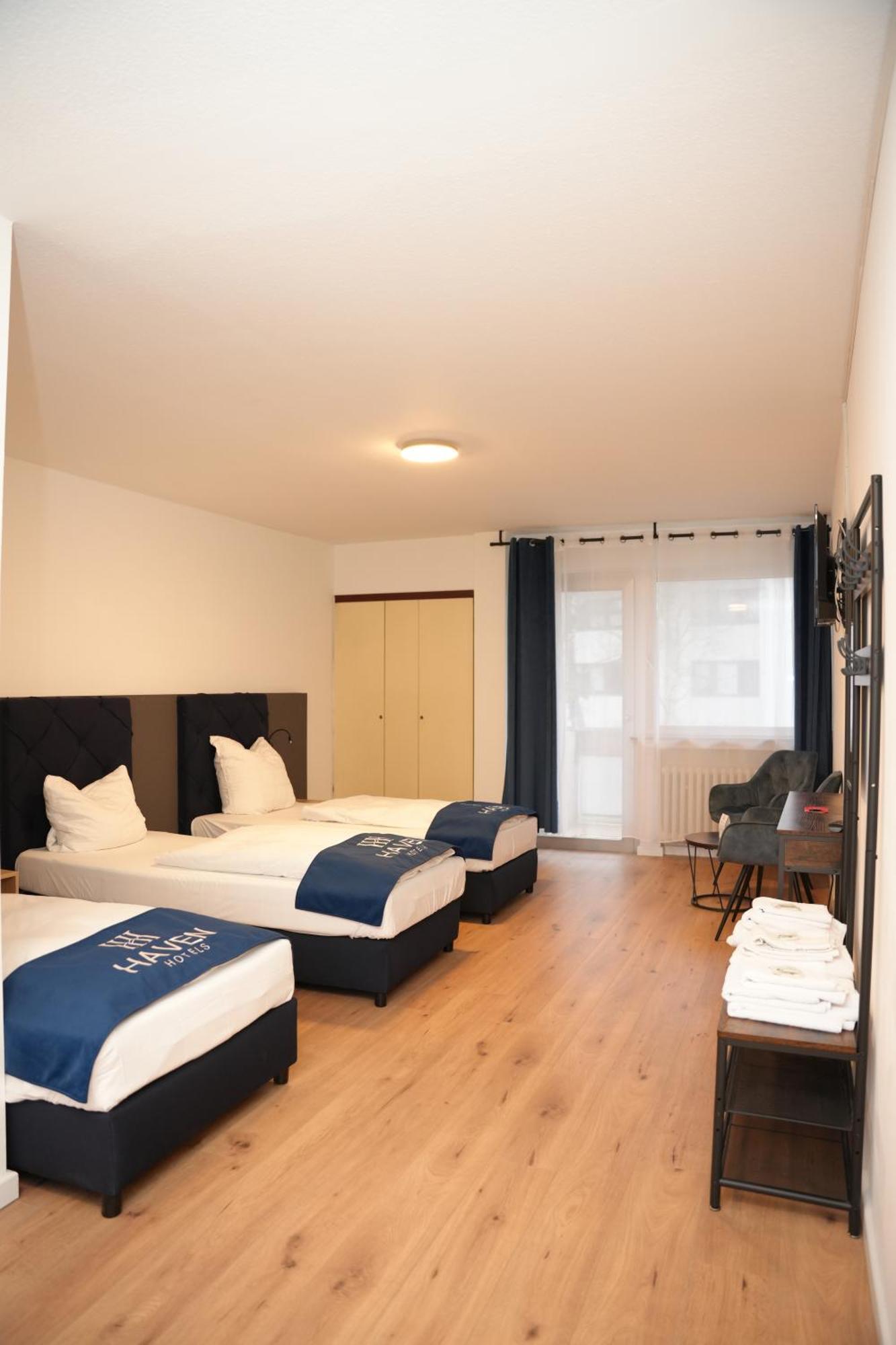 Haven Hotels - Hotel Am Stadion レバークーゼン エクステリア 写真